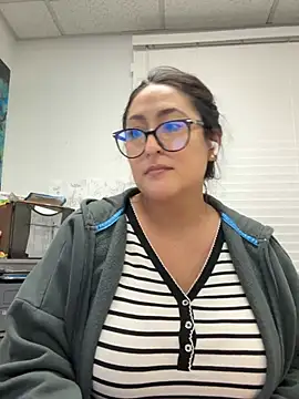 Goddessxxrosexx's Webcam Show