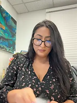 Goddessxxrosexx webkamerás műsora
