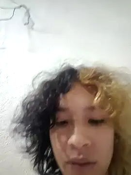 ebisu_meouw Show Webcam
