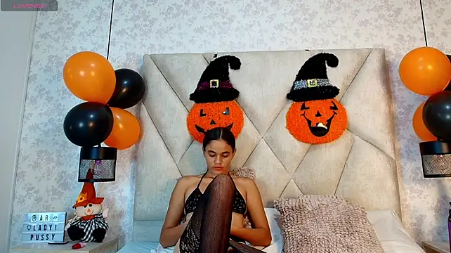 Zoelucas Show Webcam