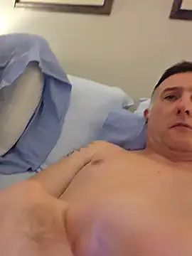 Jrockz42 Show in webcam