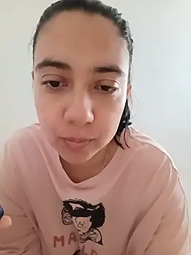 issabellagray XXX чат на живо