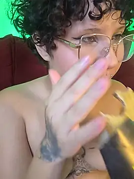 Nyx_w's Live XXX Chat