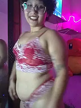 Chat +18 de Nyx_w ao vivo