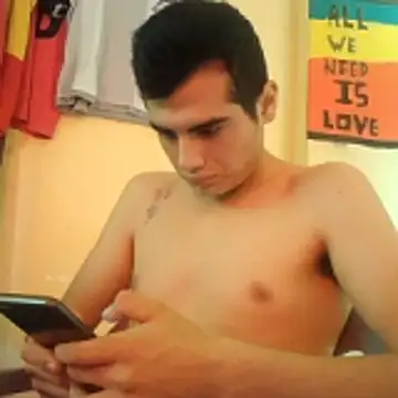 ห้องแชทสดของ Ortiz3404