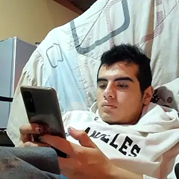 Ortiz3404's Live XXX Chat