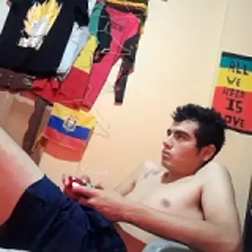 Ortiz3404's Webcam Show