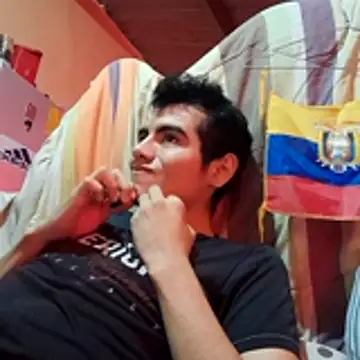 Ortiz3404 Show in webcam