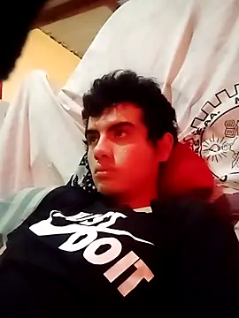 Ortiz3404's Webcam Show