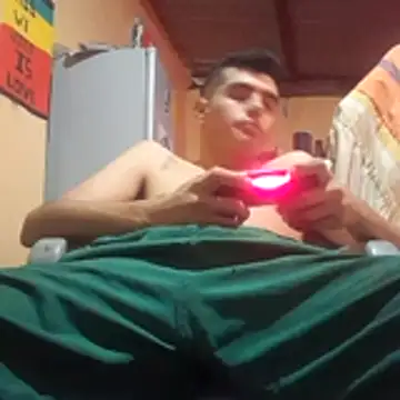 Ortiz3404 Show Webcam