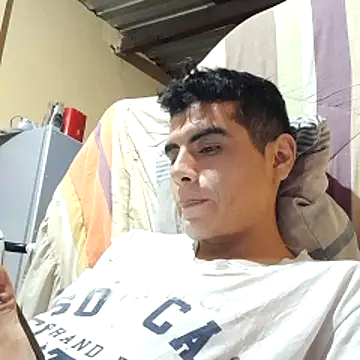 Show modela Ortiz3404 na web-kameri