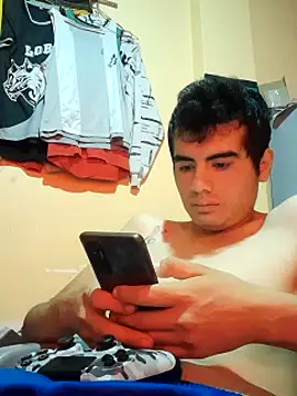 Chat +18 de Ortiz3404 ao vivo