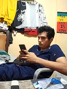 Ortiz3404 Chat XXX in diretta