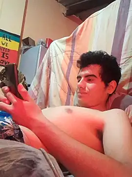 Show de Ortiz3404 na webcam