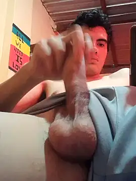 Ortiz3404's Live XXX Chat