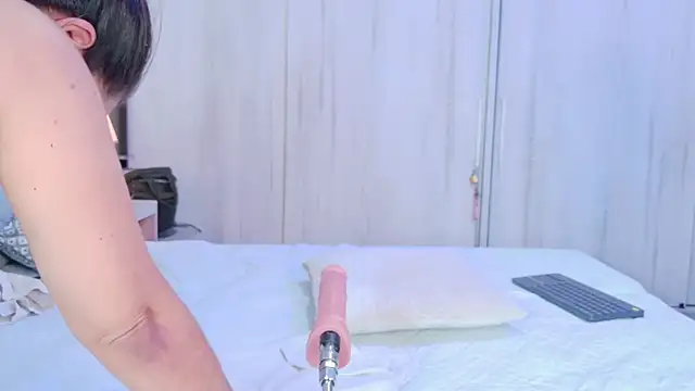 megan_rous_のライブXXXチャット