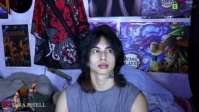 Seraphiell Pertunjukan Webcam