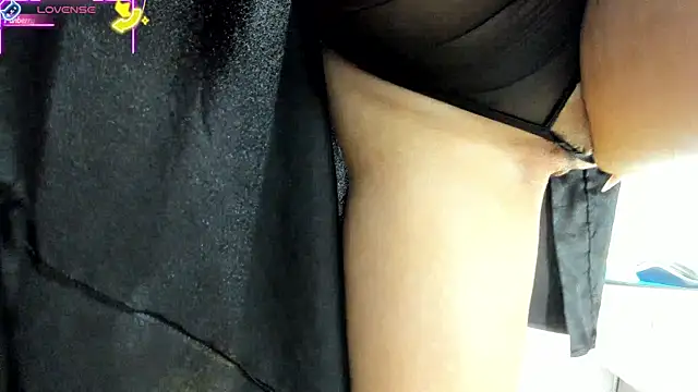 Czat XXX na żywo – TattoedLexi_