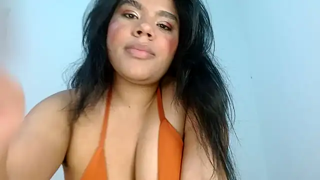 Chatroom XXX en direct de HairyLoveGirl