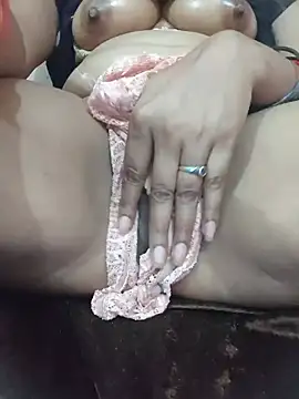 Chat +18 de Sonirajpoot1 ao vivo