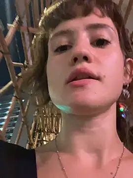 what_is_the_sun Live XXX-Chat