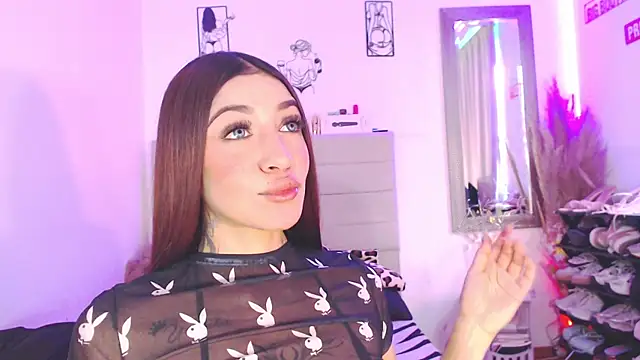 Anna_belly: απευθείας συνομιλία ΧΧΧ