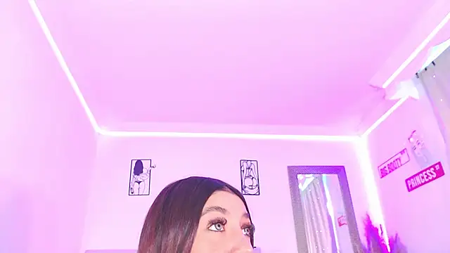 Chat XXX en directo de Anna_belly