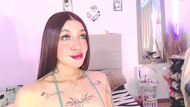 Anna_belly Adlı Modelin Web Kamerası Şovu