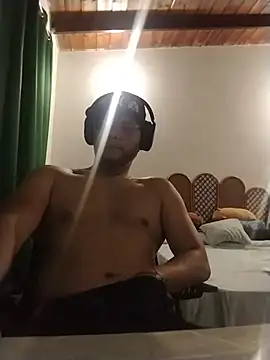 4rthur_D4yn3n Webbikameraesitys