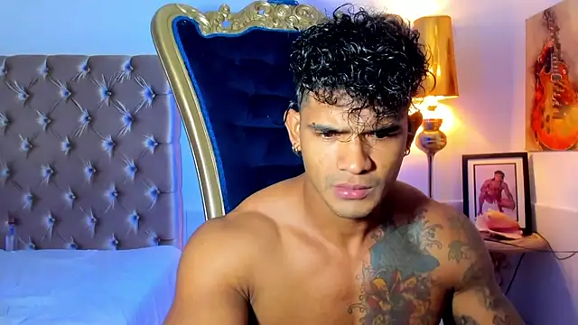 Webkamerová show antonio__444