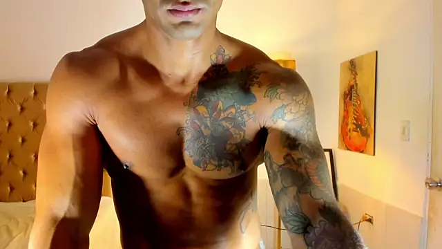 Show de antonio__444 na webcam