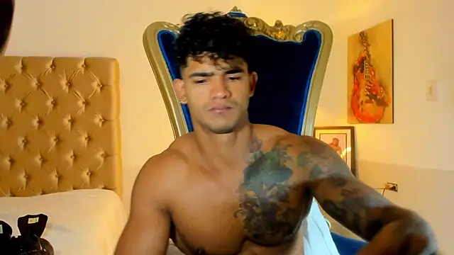 antonio__444's Webcam Show