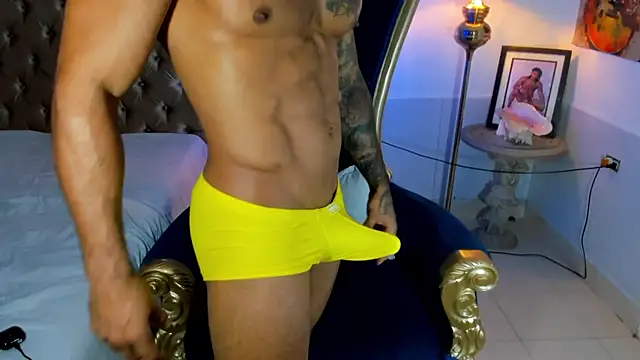 antonio__444's Webcam Show