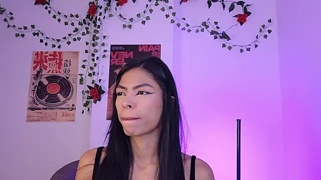 CoralieBronson's Webcam Show