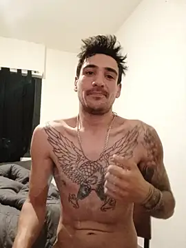 Leooo1722 Show Webcam
