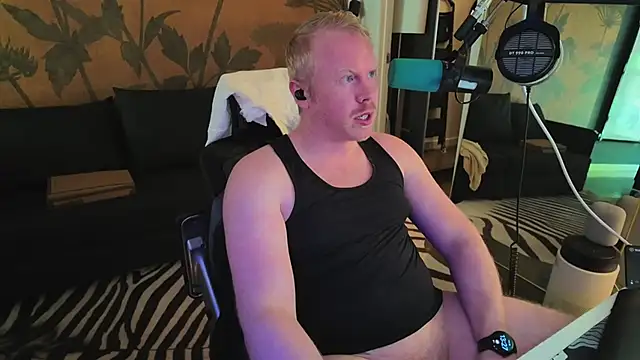 SwitchDean webkamerás műsora