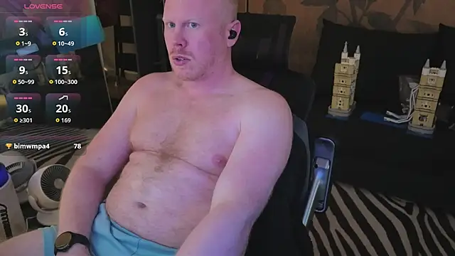 SwitchDean Show in webcam