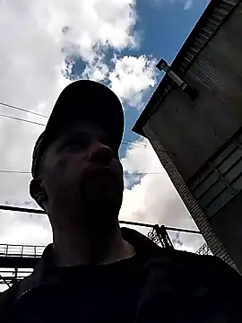 hornny_boy35: διαδικτυακό σόου στην κάμερα