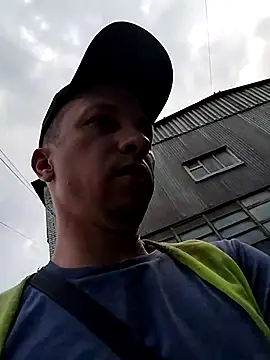 Show modela hornny_boy35 na web-kameri