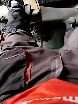 hornny_boy35 Adlı Modelin Web Kamerası Şovu
