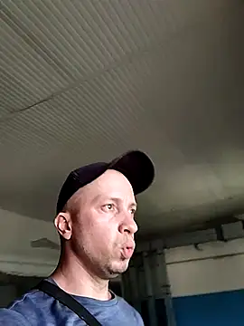 hornny_boy35 在線直播表演
