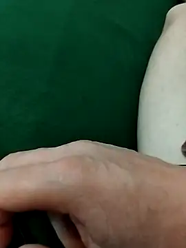 hornny_boy35 webkamerás műsora