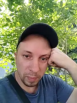 hornny_boy35 webcam show