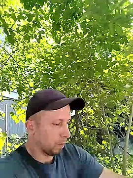 hornny_boy35 Show in webcam