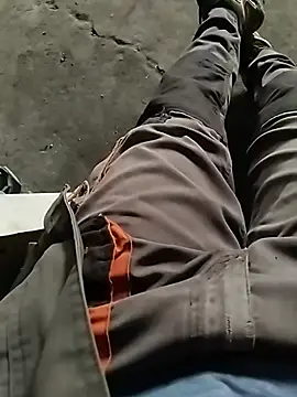 hornny_boy35 webkamerás műsora