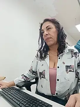 Živý XXX chat _Kamy_Hot