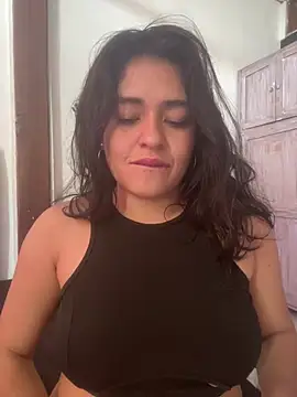 EmilyNoir1 Chat XXX live