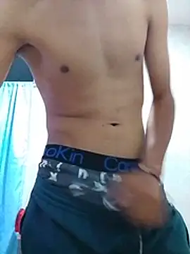 verjulian Show in webcam