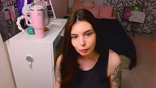צ'אט XXX בשידור חי של peachyness