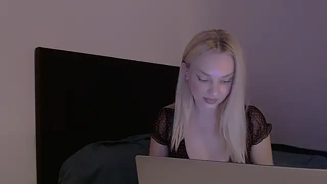 Lia_noo_regrets Adlı Modelin Canlı XXX Sohbeti